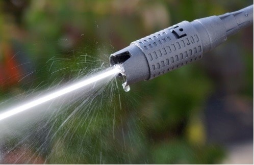 نگهداری از چمن مصنوعی