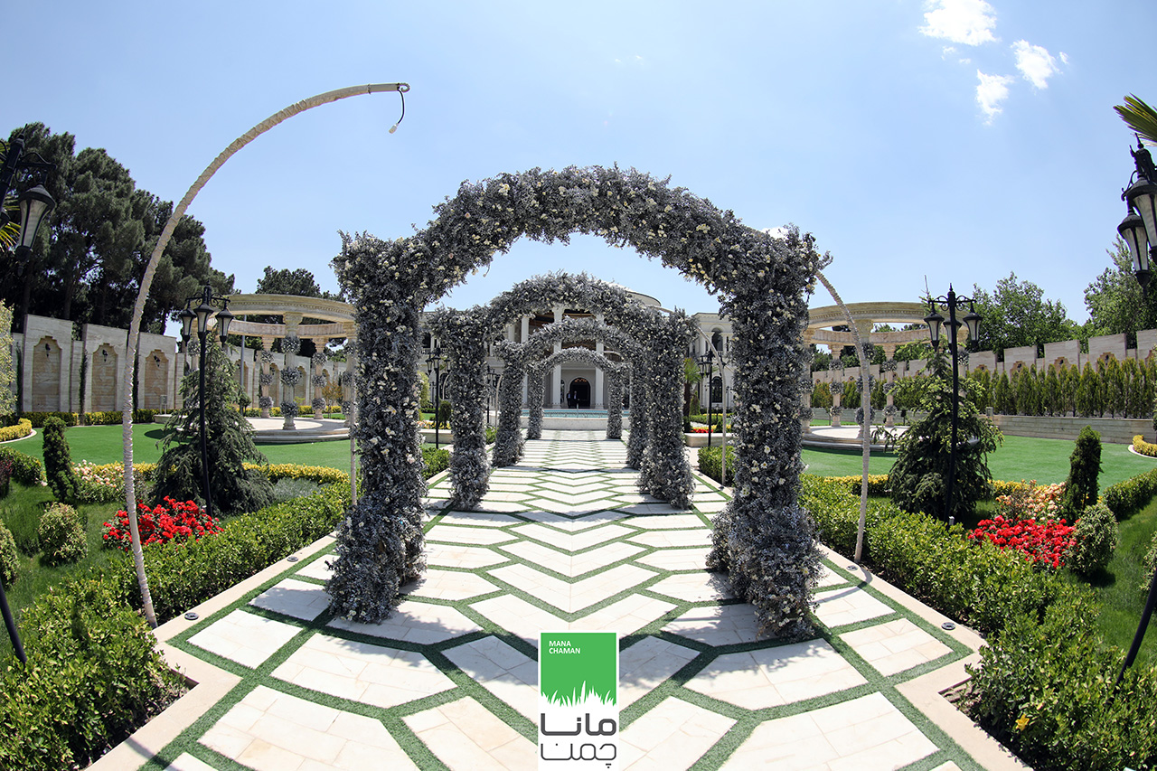 چمن مصنوعی تالار