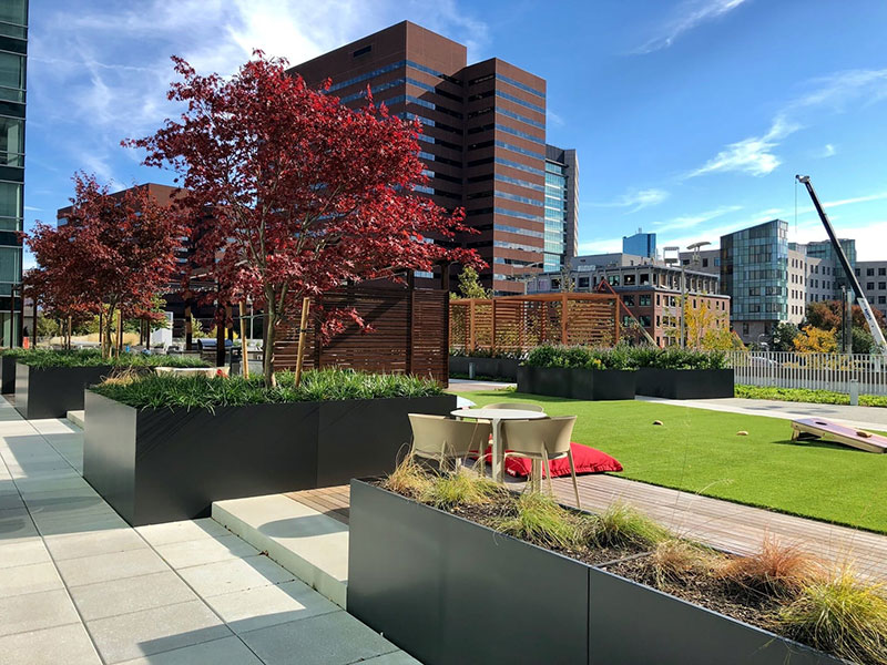 نصب چمن مصنوعی روف گاردن