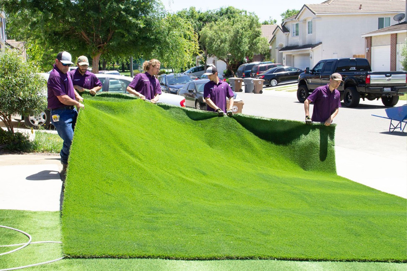 نحوه نصب چمن مصنوعی