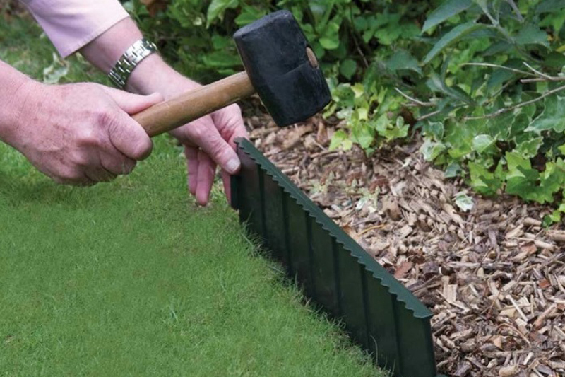 نحوه نصب چمن مصنوعی