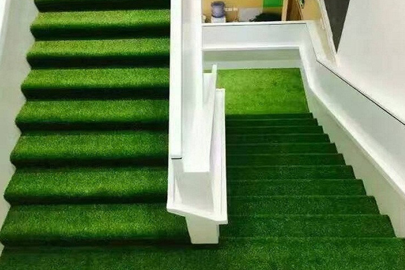 نحوه نصب چمن مصنوعی