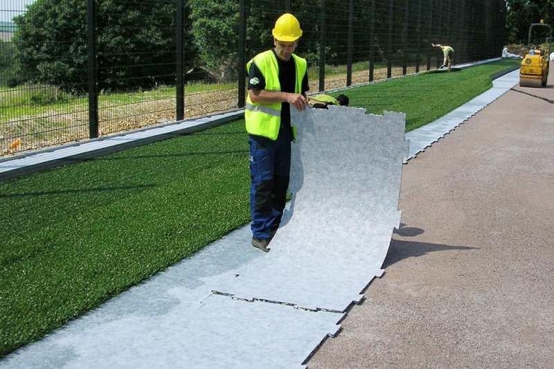 نحوه نصب چمن مصنوعی