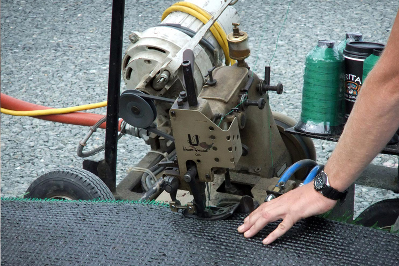 نحوه نصب چمن مصنوعی