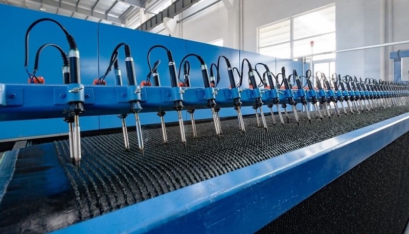 انواع چمن مصنوعی فوتبال