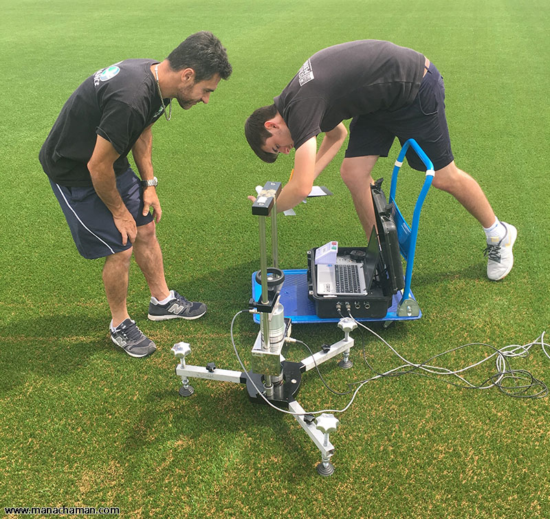 کنترل کیفیت چمن مصنوعی 2 3