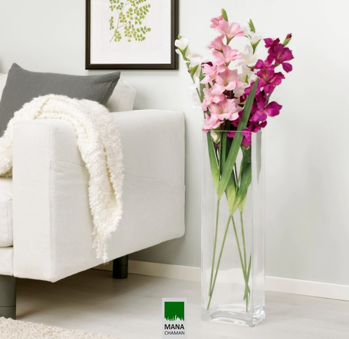 گلدان مصنوعی شیشه ای مناسب گل های بزرگ