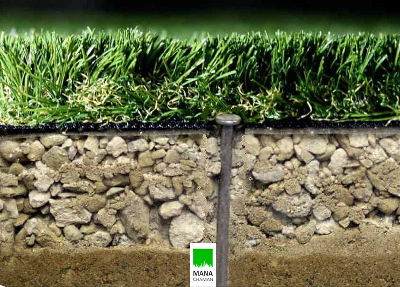 کاشت چمن مصنوعی روی خاک به کمک میخ