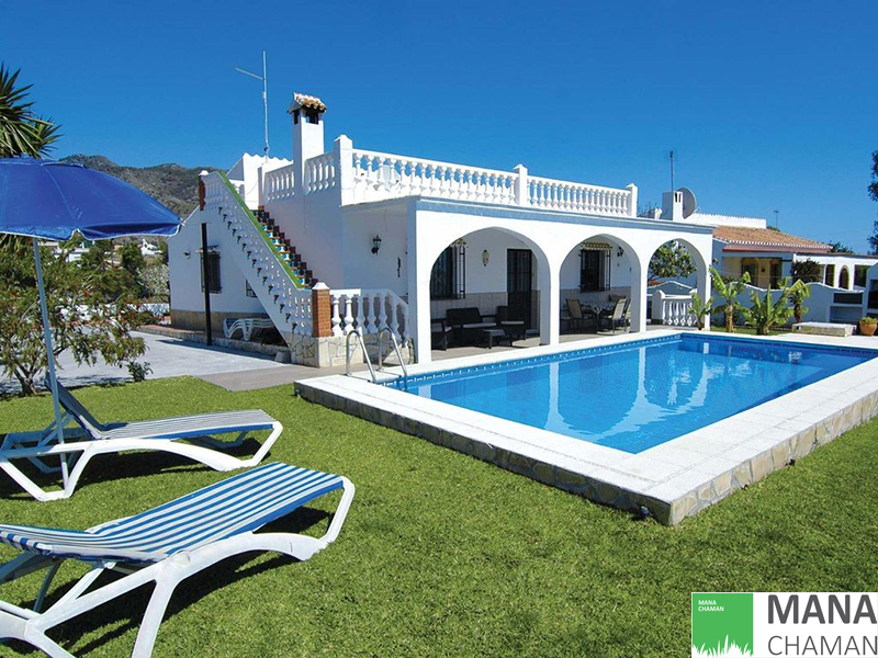 چمن مصنوعی حیاط ویلا 7