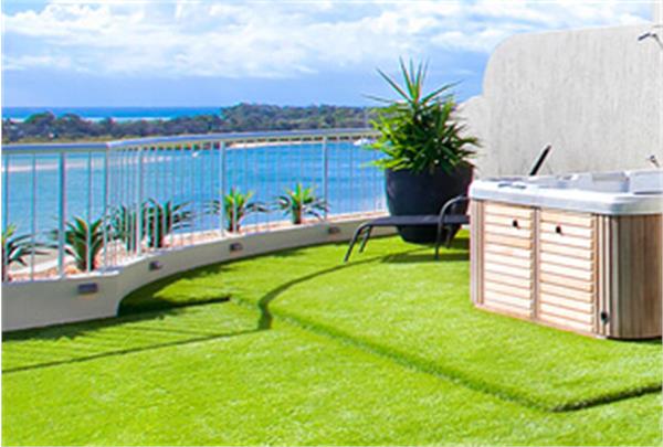 Buy decorative artificial grass for various uses